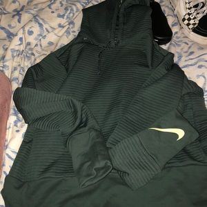 nike cropped work out hoodie
